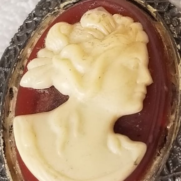 Antique 1920's Sterling Silver Cameo Pin Brooch - Picture 4 of 9